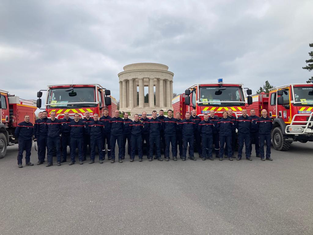 Pompiers 55 tweet media