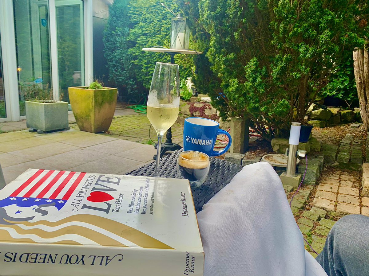 TomWoolf63's tweet photo. #sunday #morning after #bycicle #ride #espresso #Brut #dargent #chardonnay #allyouneedislove #tonypalmer #timeisrunning #jazz #soul #rocknroll #music #history 
⏺️▶️🎶 https://t.co/4jmb7TDwZl https://t.co/qPJaTZYvll