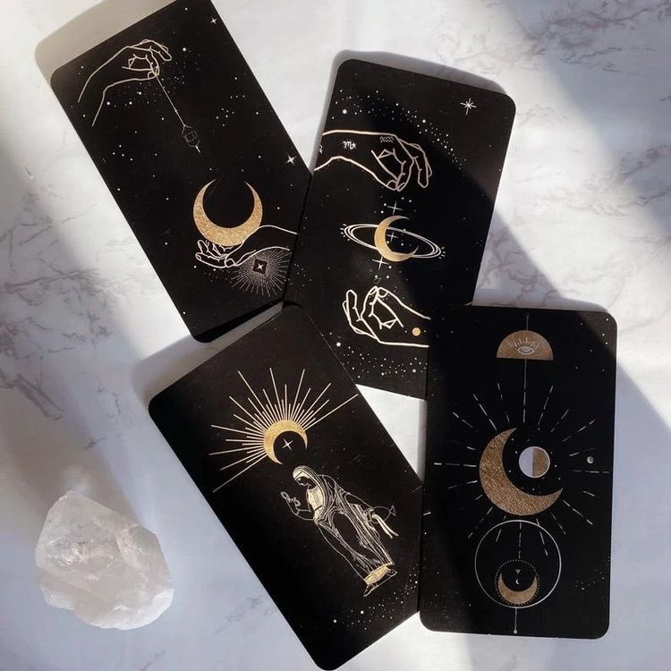 xmelorax's tweet photo. 🕯DARMOWY TAROT🕯

🪐Wylosuje jutro o 14:00 kilka osób i następnego dnia zrobię im czytanie

🪐16+, nie w ciąży 

🪐zgłaszać się w kom nie na dm

🪐zostaw rt, serduszko i follow

(robię takie darmowe czytania co jakiś czas) 
Trzeba spełniać wszystkie warunki🫡 https://t.co/VyJIDL9UKO