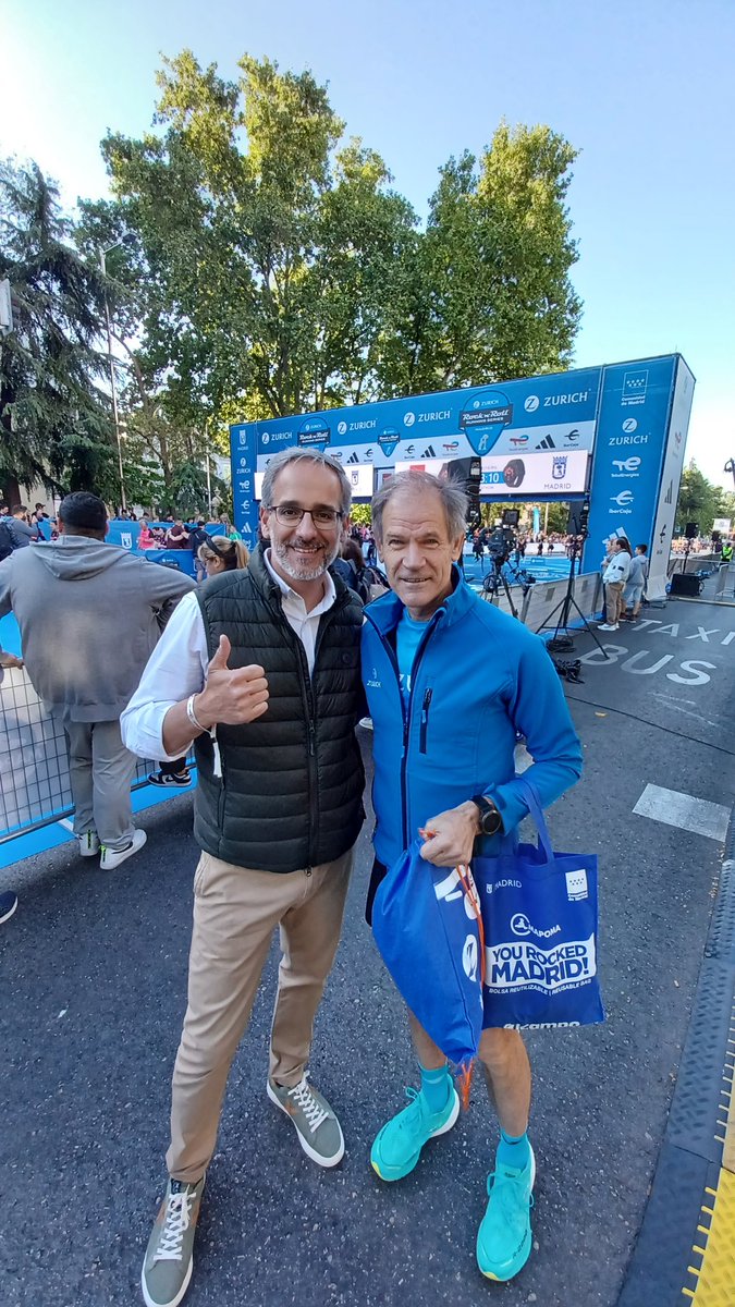 InyakiRuiz's tweet photo. Ambientazo en la @RNRmadmaraton ,..  #Zurich #Madrid #AbelAnton https://t.co/Fh2ScMUzni