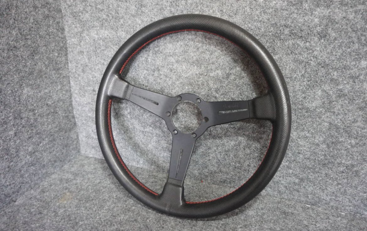 tiger1997driver's tweet photo. 出張買取1STより
毎月1度のプレゼント企画
【第6回プレゼント🎁】
•ナルディ36パイ/ステアリング‼️
（キレイ！）
応募方法はRTのみ‼️
締め切りは5月20日です
【注意】
URL通じての個人情報入力を求める事は一切ありません
対応しきれない程、質問来ますので返信も致しませんので警戒しといて下さい🙇‍♂️ https://t.co/XpPg9VQk5w