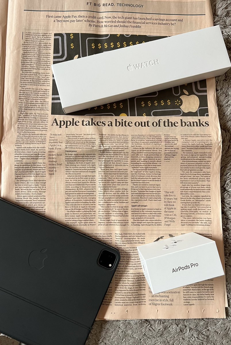 Rokewood's tweet photo. At last my friends! A bank I can believe in. Sign me up! #Apple #AppleBank 🥳🥳🥳 https://t.co/XYifDcS0Pf