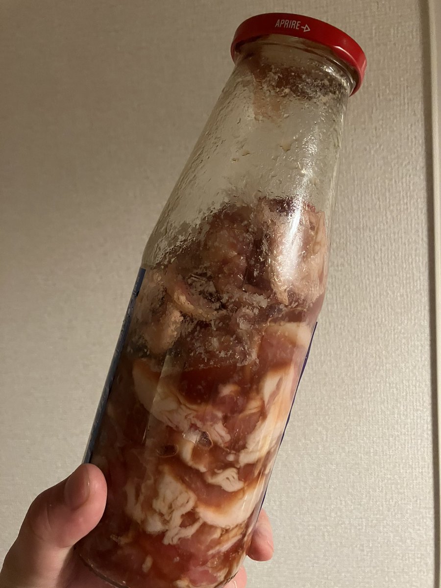 トマト瓶に残ったトマトと豚バラ、本つゆに、ジンジャーパウダーを加えシェイクして寝かせたアシモスペシャル
我が胃袋にボナペティ 