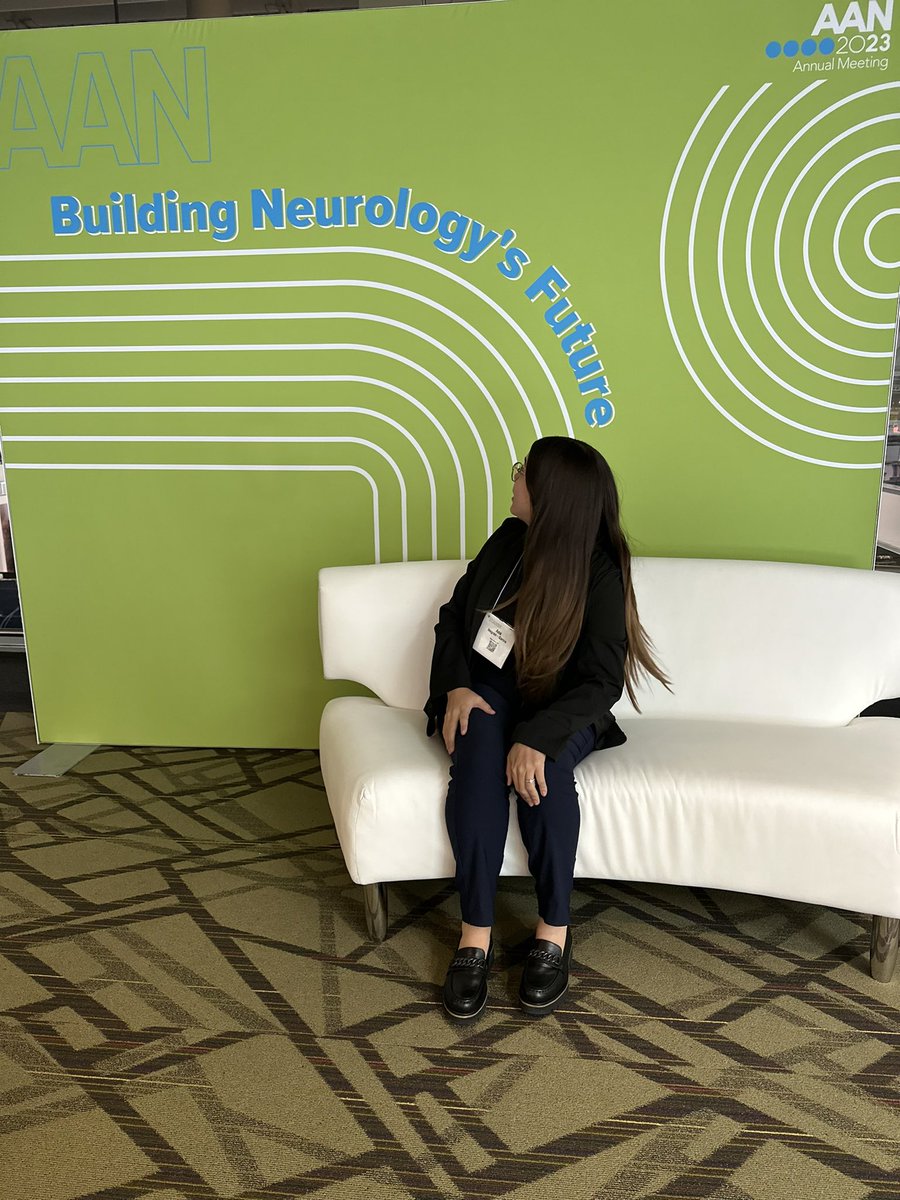 AnaPouletteNG's tweet photo. Exited to be at #AANAM for the first time in my career. I’m Ana, a third year medical student and am looking to connect with my fellow Neuro lovers. So far the experience has been amazing 🤩 Any tips? 

Interests: Movement Disorders, MS and Epilepsy 🧠

#neurotwitter #AANAM2023 https://t.co/ZMaKEXPJUT