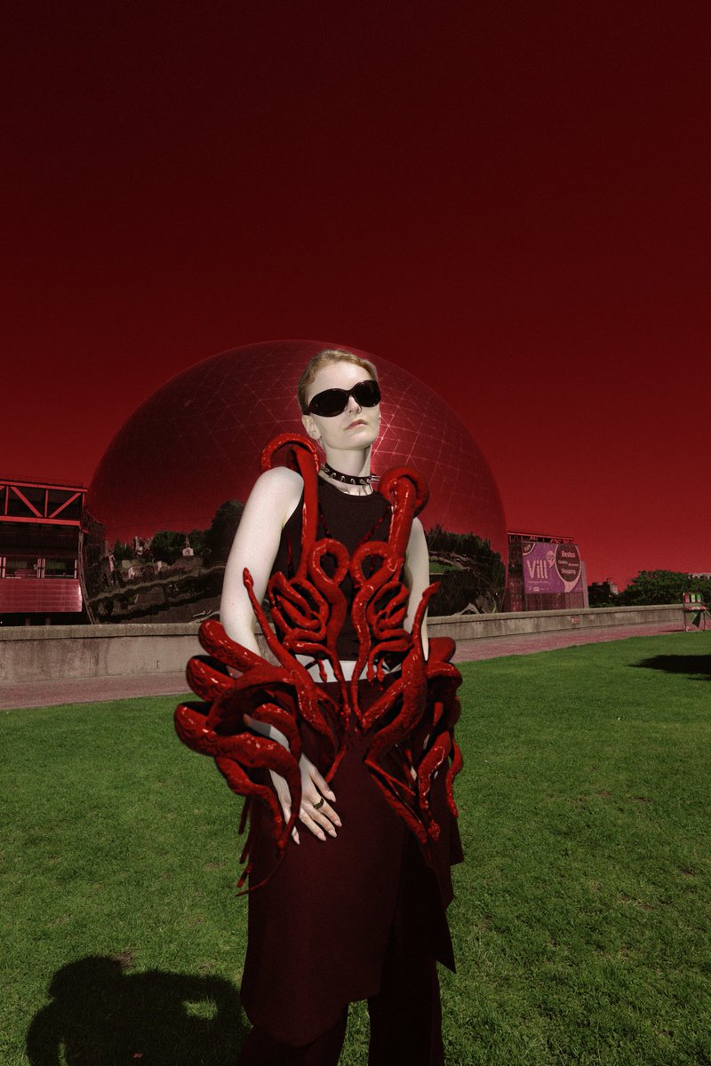 Red Snake Armour by <a href="/Morchenliu/">Morchen</a> <a href="/mochicofficial/">Mochic.nft</a> <a href="/artisantnft/">ARTISANT new NFTs every day 💫</a> available on <a href="/opensea/">OpenSea</a> now as an NFT 

opensea.io/assets/matic/0…