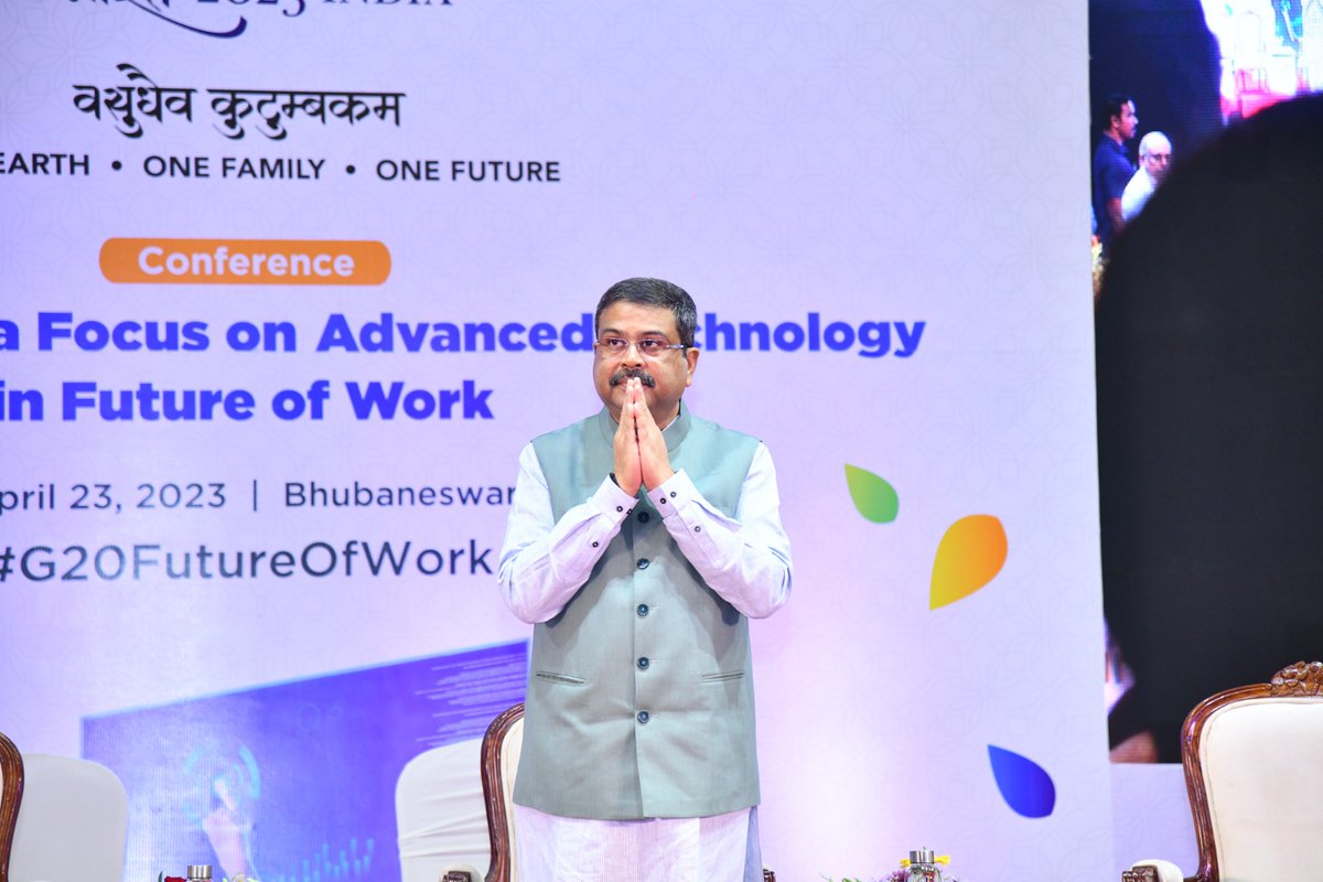 b20's tweet image. #CoWinApp has created a global benchmark, #UPI has made strides in the global space. 40 percent of the world’s digital transactions are happening in India. - @dpradhanbjp, Hon Minister, @cii4education  and @MSDESkillIndia at #3rdEDWG @g20org @b20