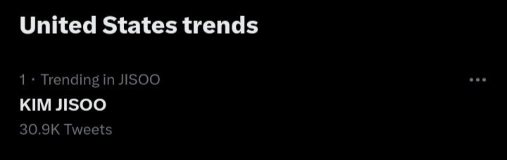 WORLDMUSICAWARD's tweet photo. #JISOO wows in all her glory, and addresses the crowd in Korean at #BLACKPINK's historic #Coachella Headlining concert last night, making Korea proud and trending at #1 on twitter in the US!💪👩‍🎤🔪🎤🇰🇷💗👑🤍

JISOO WOWS COACHELLA
#JISOOatCoachella #JISOO
@BLACKPINK https://t.co/D3fReCaVTI