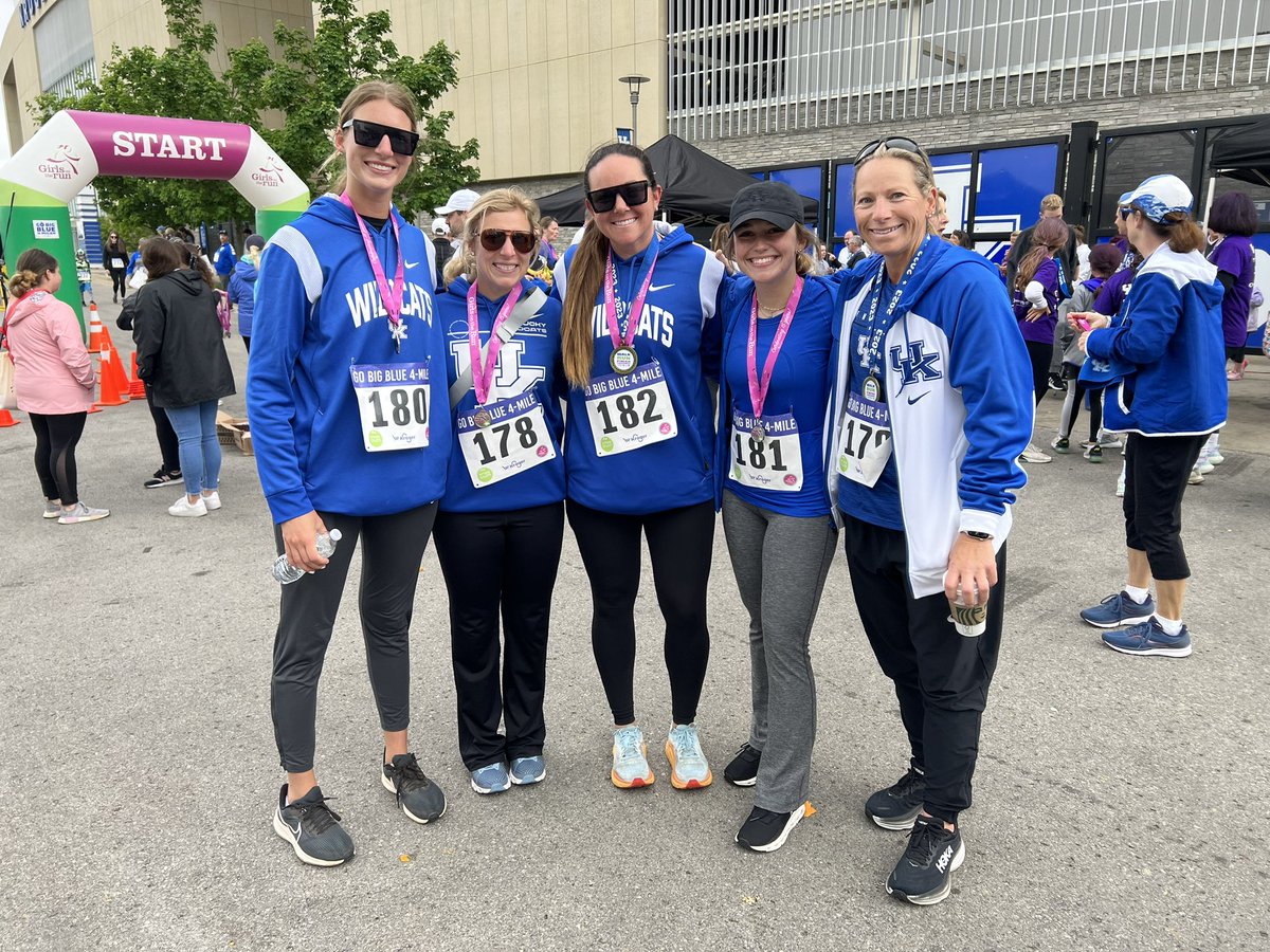 Thank you <a href="/UKAthletics/">Kentucky Athletics</a> for bringing back the Big Blue 4 Miler!