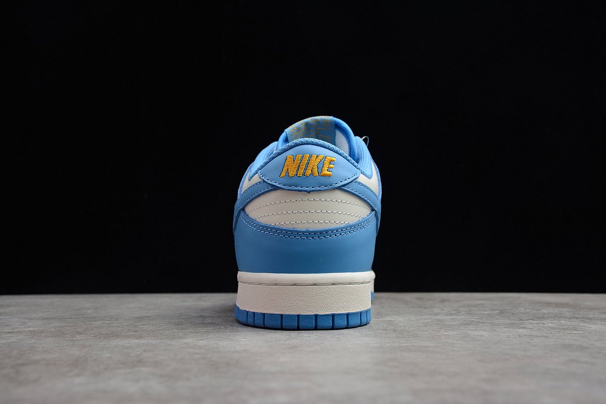 archiveswssp's tweet photo. Nike Dunk Low Retro – “University Blue” https://t.co/BxSNWfTaFD