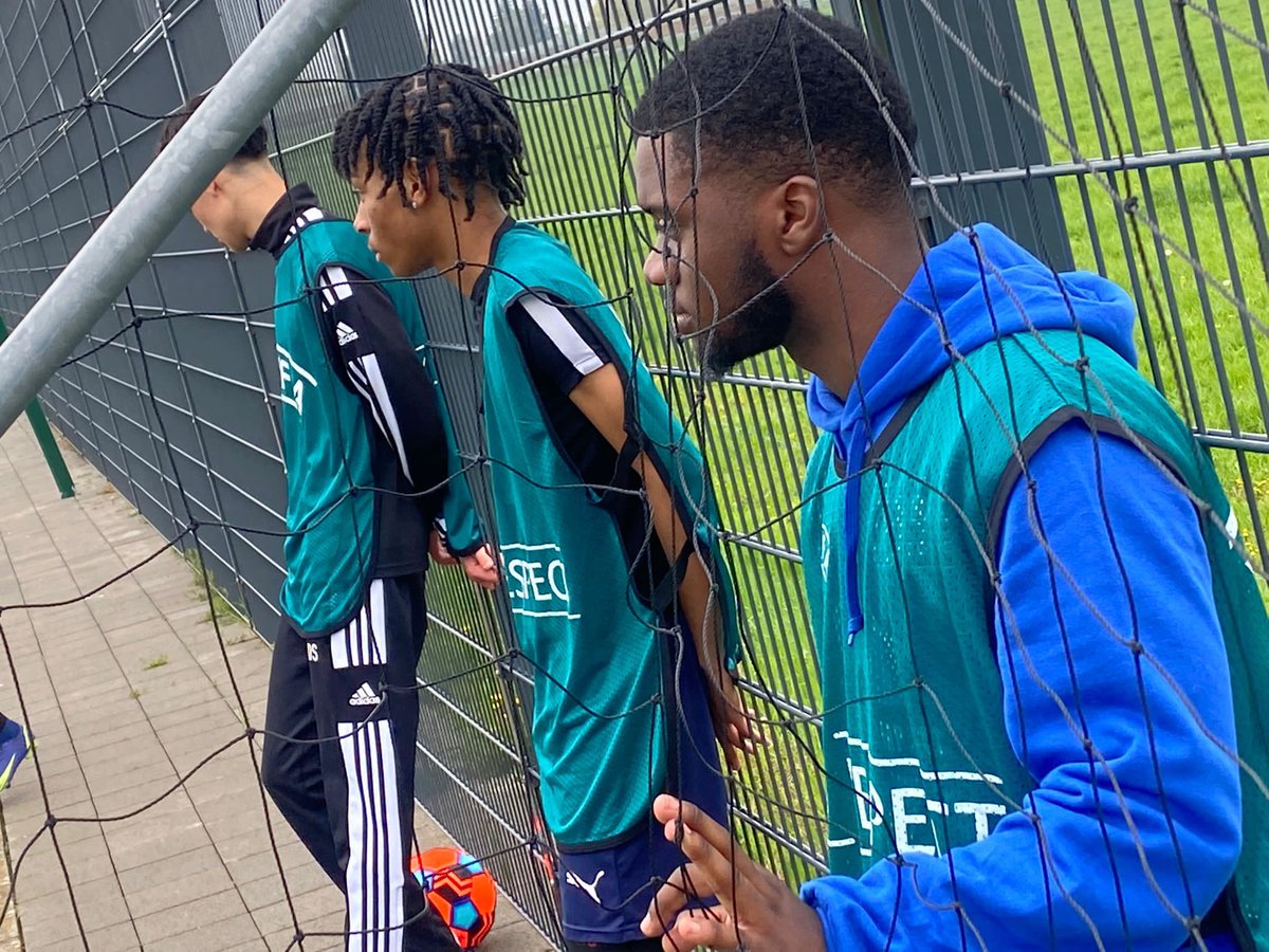 kickoff@3 tweet media