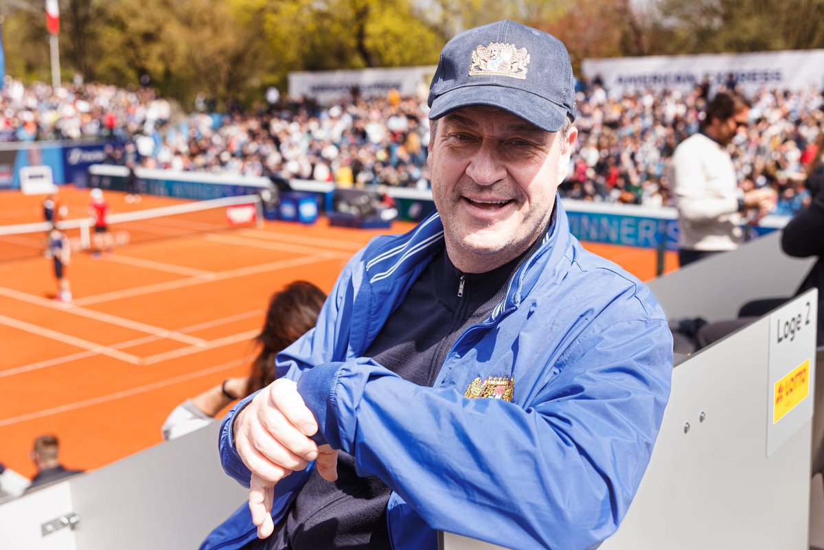 Heute Tennis-Finale beim MTTC Iphitos: Neuauflage zwischen Holger Rune und Botic van de Zandschulp. Bin schon sehr gespannt. München ist ein tolles Turnier. Spiele selber gerne Tennis - leider nicht mehr so oft wie früher. 😃