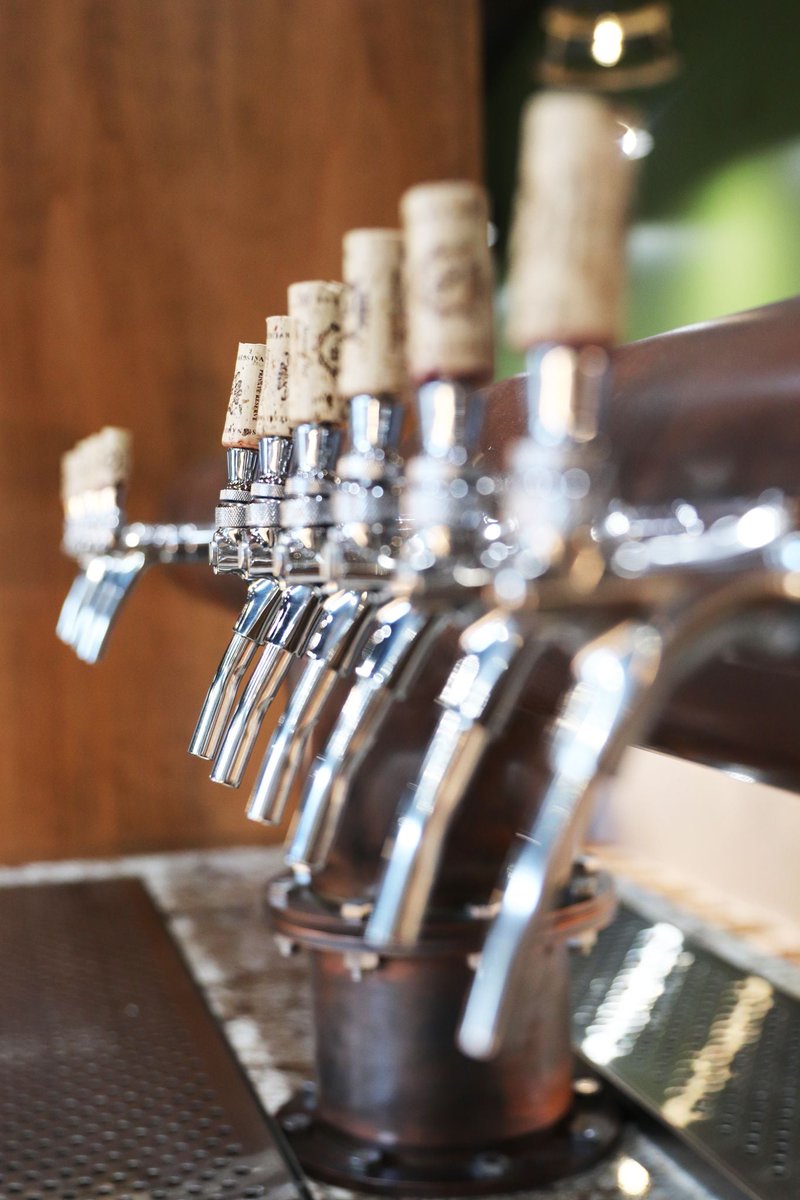 Messina_Hof's tweet photo. Wine on tap is our new favorite way to serve you. It's a good deal for you, better for the planet, and has great flavor quality! Read our blog post to learn more: https://t.co/bs1W2AtvsZ

#txwine #messinahof #texaswine #wineontap #wine https://t.co/FsYCVA9Bgc