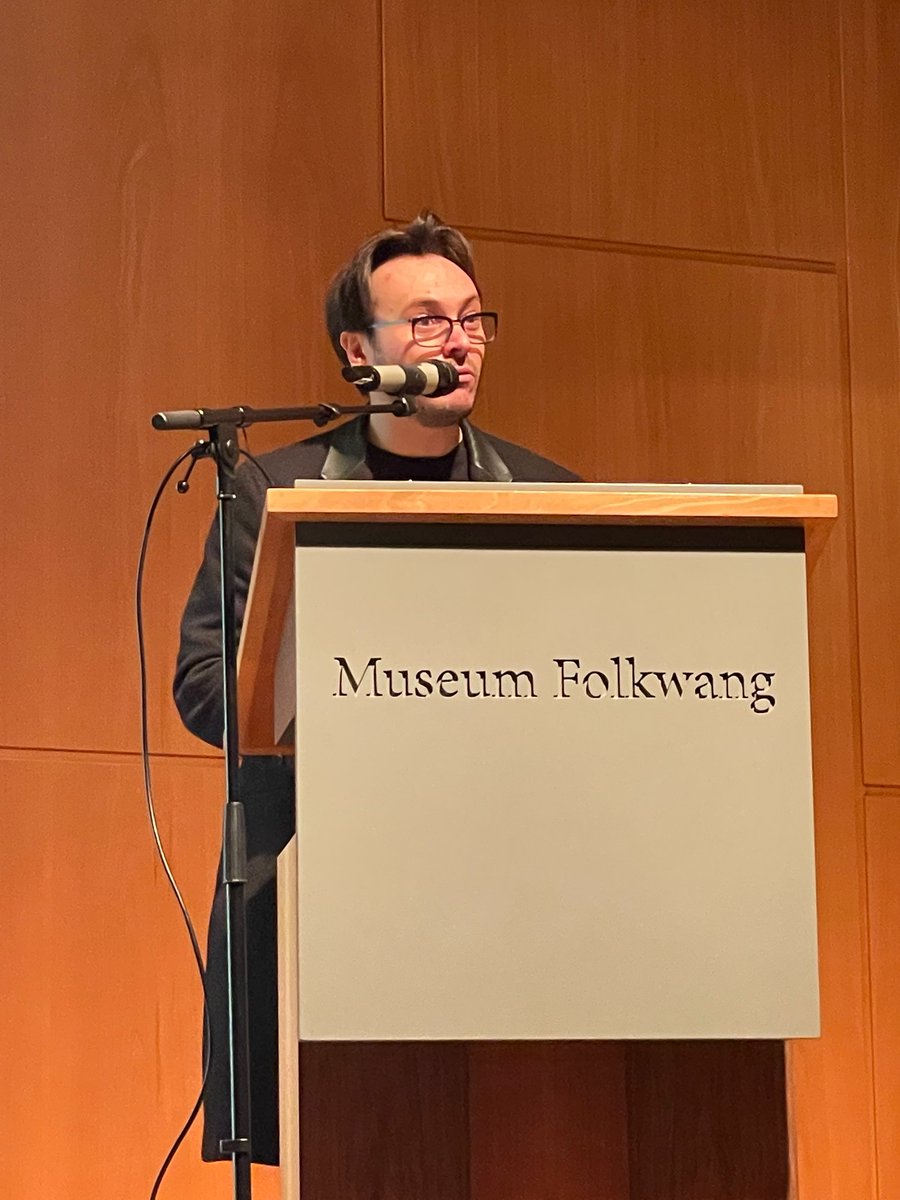 NFT_Symposium's tweet photo. ๐ผ๏ธ Next in our #NFTSymposiumRecap: Philippe Bettinelli's insightful talk on integrating NFTs into museum collections, exploring the challenges & opportunities in acquisition, exhibition, and preservation. #MuseumNFTs #ArtWorld https://t.co/un9vF1L1t8
