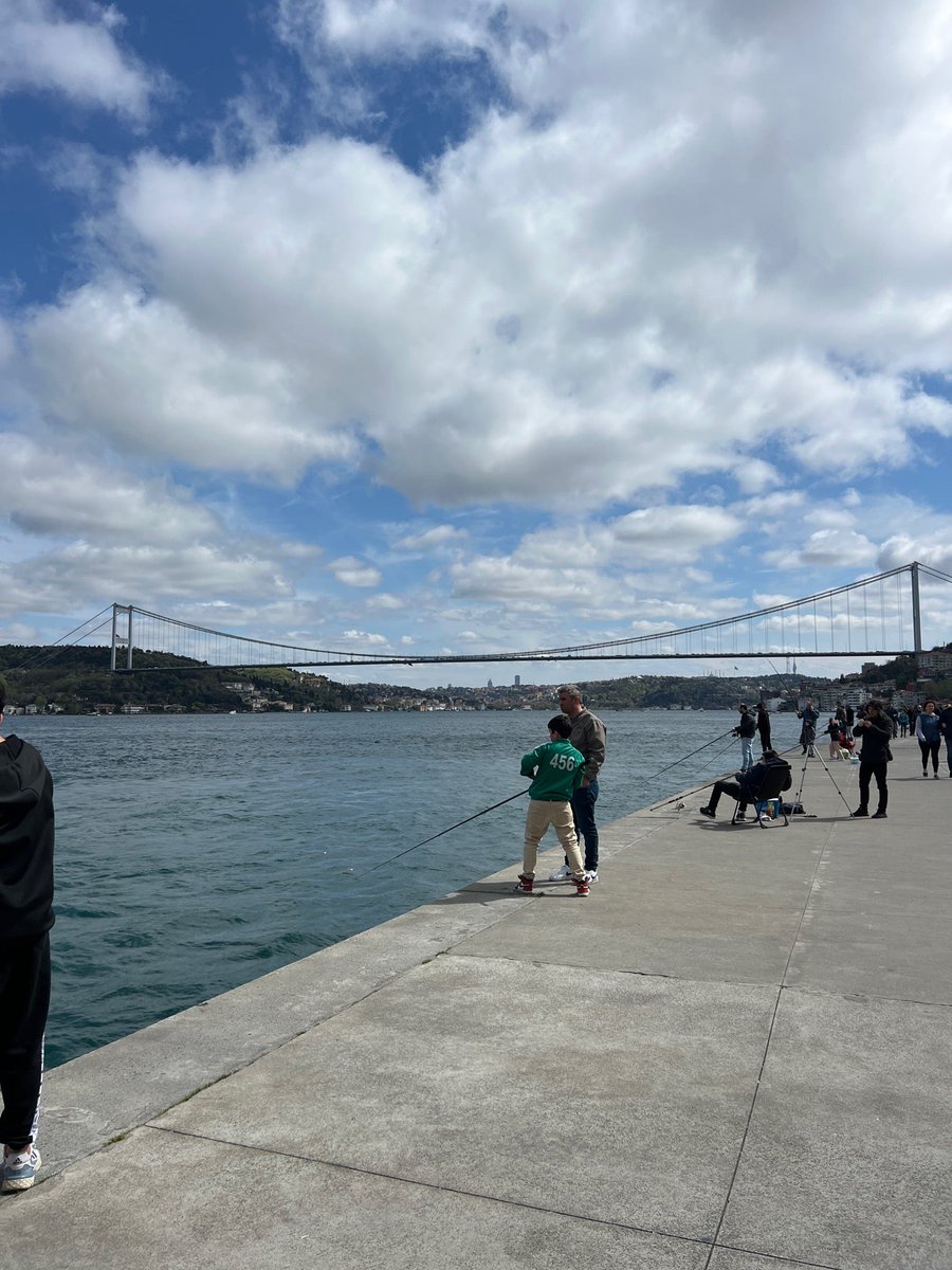 I'm at Emirgan Sahili - @ibbbeyazmasa in Sarıyer, Türkiye swarmapp.com/c/aztE4HC8gKc