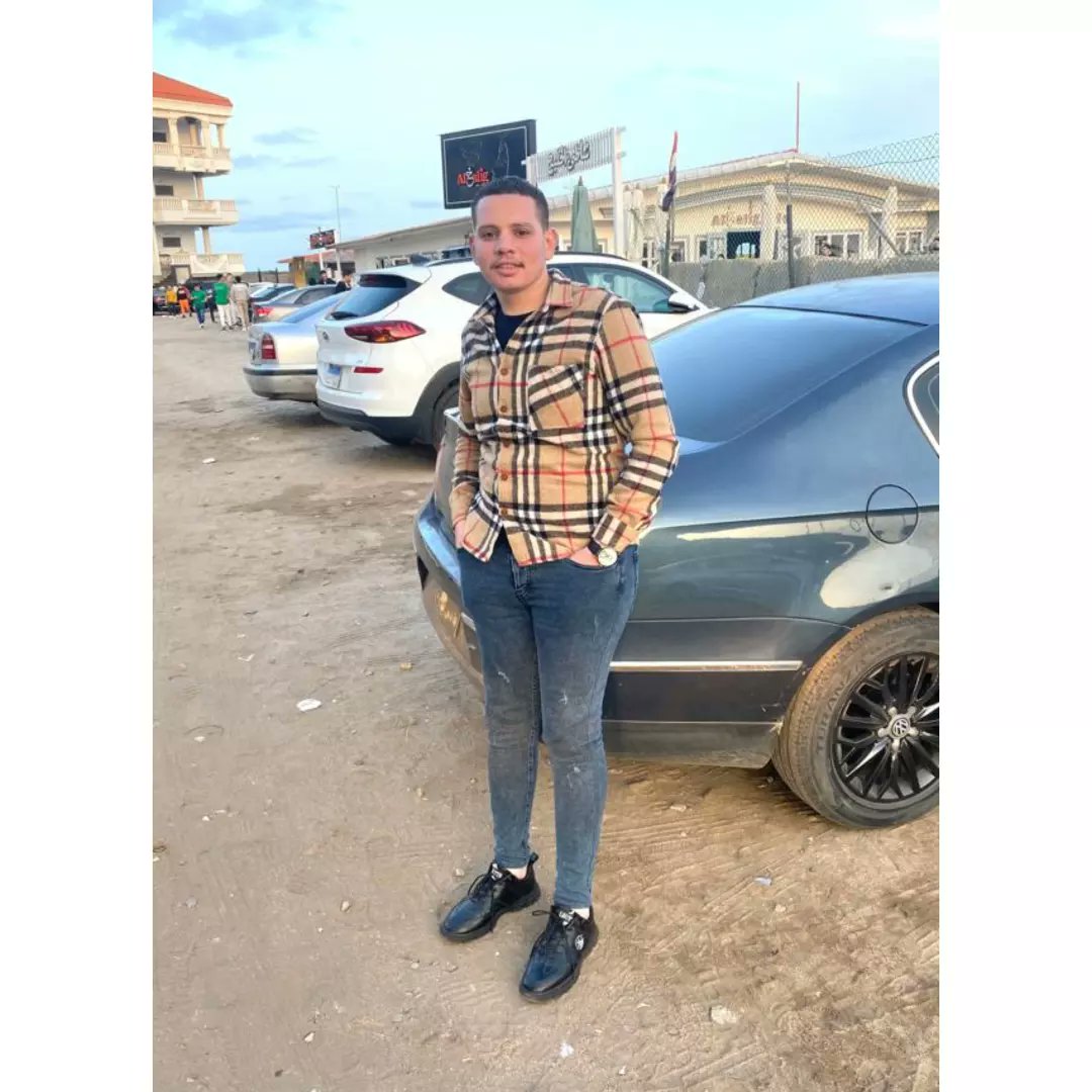 " اللهم قرب كُل ما تراه خيراً لنا .."🤎🤎🤎