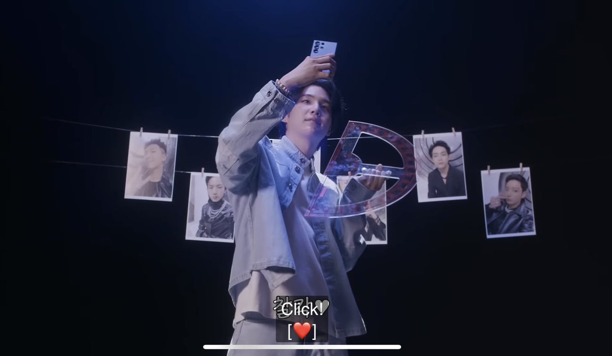 ptdsuga's tweet photo. giving a masterclass on selca photocards in front of unreleased proof pcs is literally insane RELEASE THEM NOW https://t.co/vktLKfYI1W