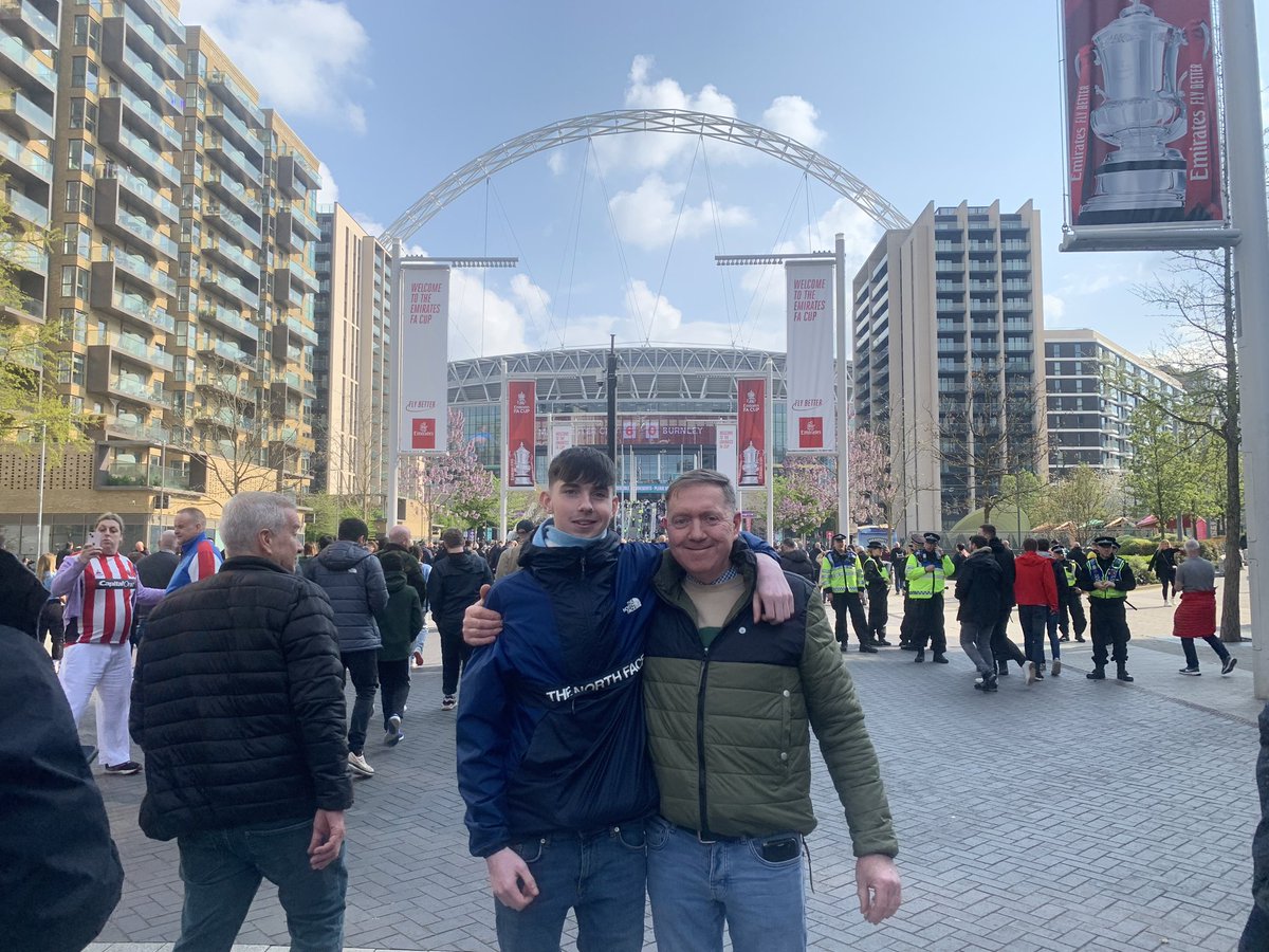 Bthilwin28's tweet photo. top day out 🇧🇼 https://t.co/eukQh2hNpI