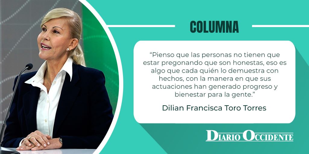 DilianFrancisca's tweet photo. Ejerzo la política desde hace décadas y no me avergüenzo de ello. Estoy convencida de que los buenos políticos podemos transformar las sociedades. Reconozco que este oficio trae consecuencias que asumo con cariño y otras que no acepto. https://t.co/Em90SptHVU https://t.co/Y4JU87PM4f