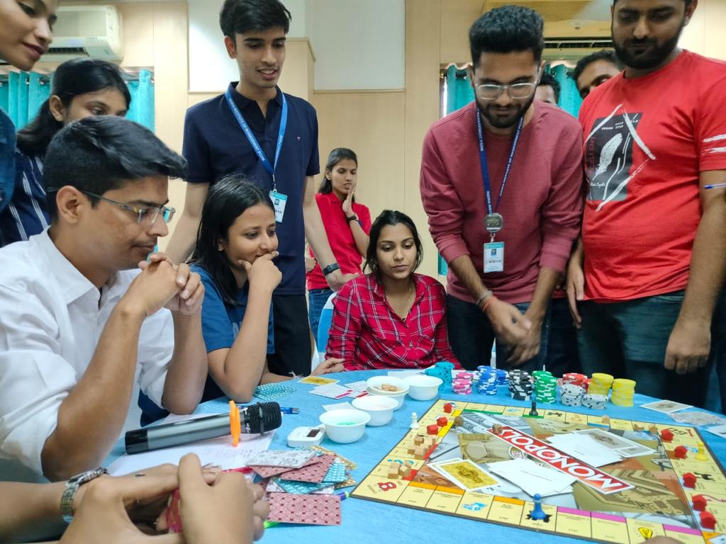 IndiraPgdm's tweet photo. we strive to empower students to reach their full potential through experiential learnings.
Workshop on 

"Business simulation game"
by Dr. Mrityunjay K Tiwari was one of its kind. Students thoroughly enjoyed the learnings, strategies and tactics with the help of fun and games https://t.co/EOrq7xzIpp