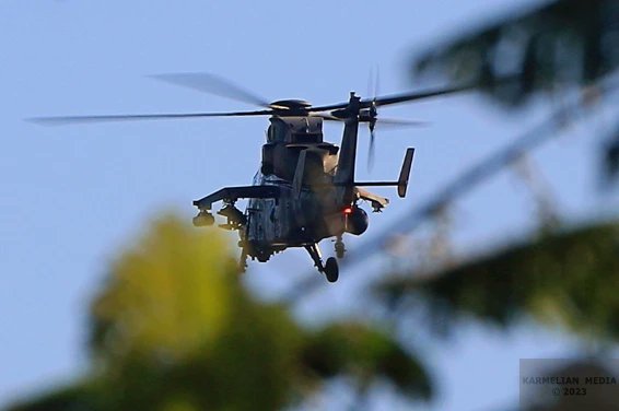 Australian Army ARH Tiger helicopter at the @runarmyau
event in Brisbane CBD 23/4/23

#runarmyau #ARHTiger #helicopter #avgeek #military #Brisbane #BNE #viewsofBrisbane #karmelianmedia
facebook.com/10005743219765…