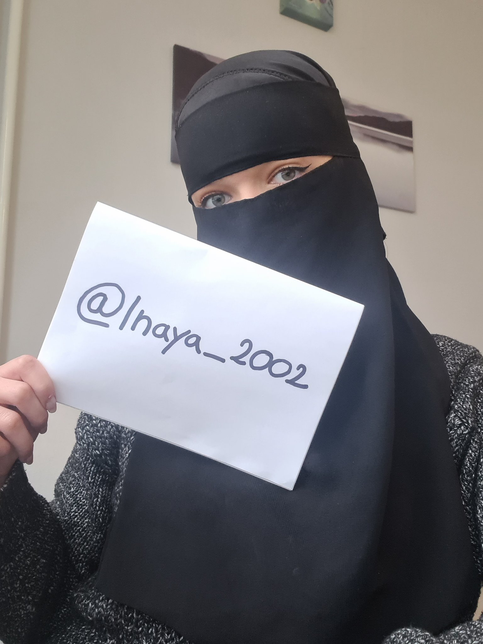 Hijabi hot twitter deals