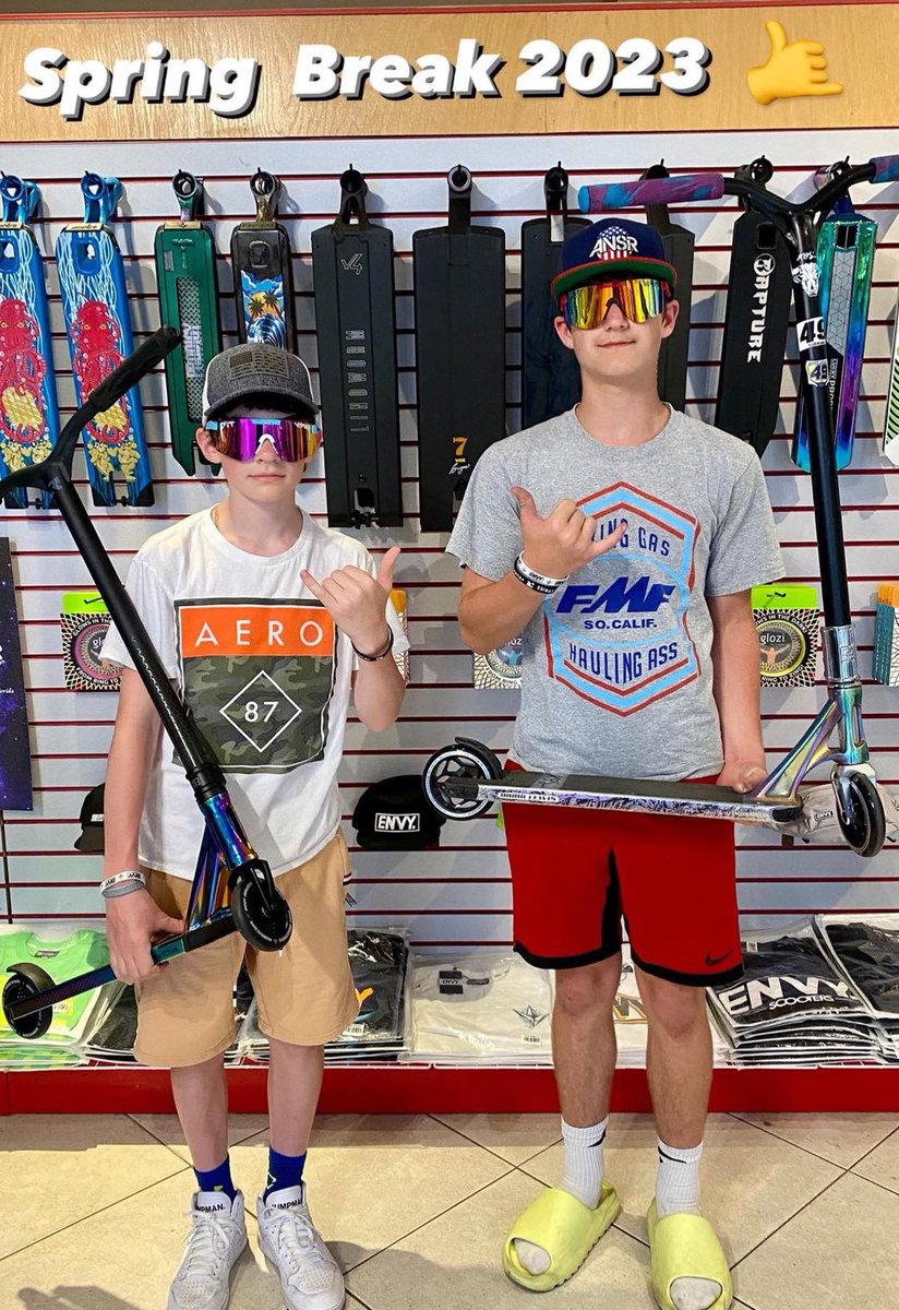 RediToPedi's tweet photo. Spring Breakers visit our pro scooter store in Orlando, Florida.  #scooters #envyscooters #rootindustries https://t.co/ZLlgJyyArm