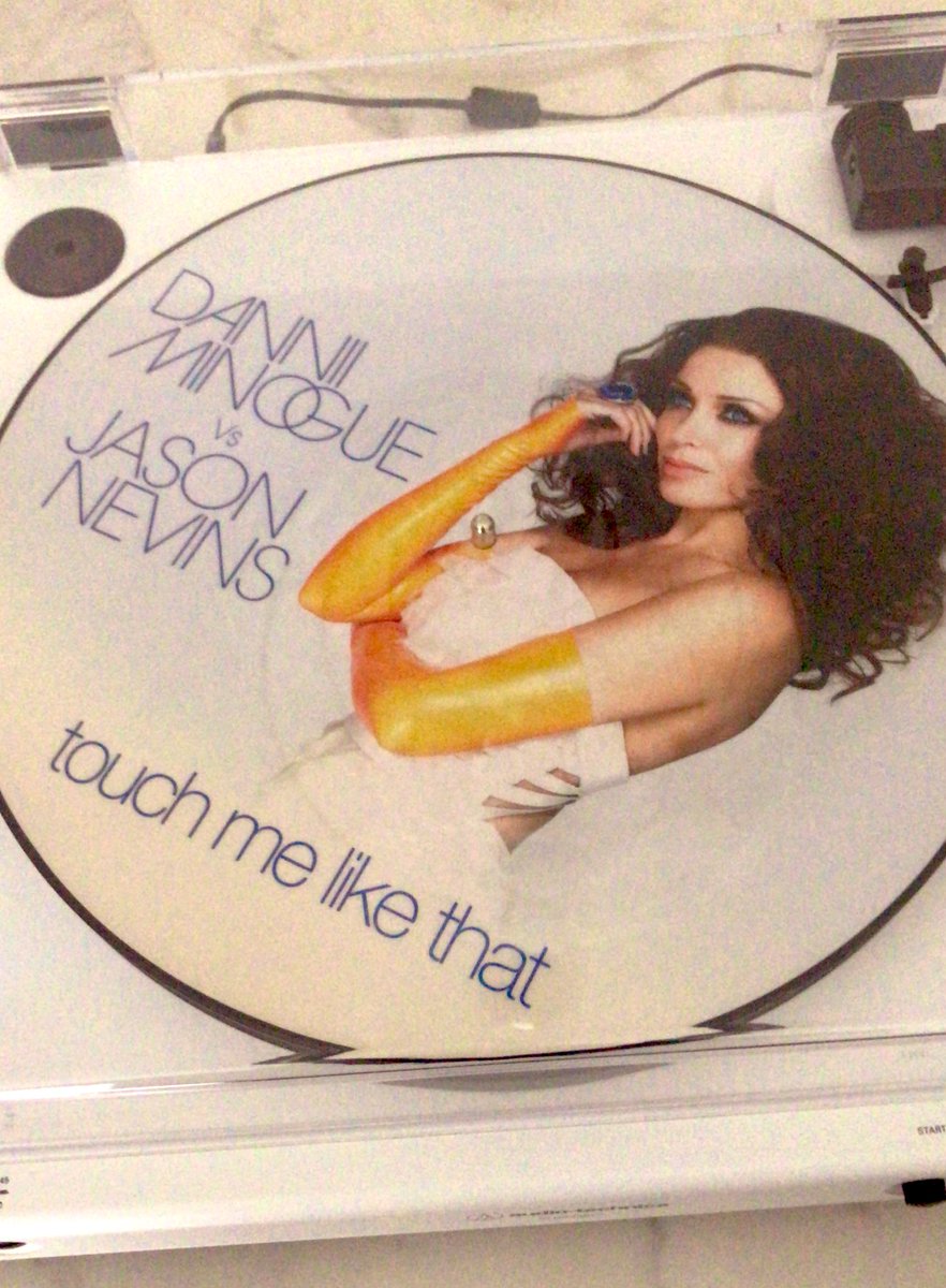 Come on, touch me… 💿@DanniiMinogue @jasonnevins #touchmelikethat