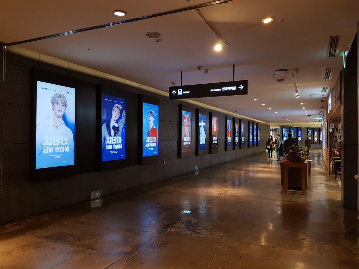GARAM_THAILAND's tweet photo. กลุ่มแฟนคลับคิมการัม Courtesy of OrchidValley🌺 จัดทำโปรเจคป้าย Billboard จำนวน 21 ป้ายเพื่อเป็นการเฉลิมฉลองการเดบิวต์ครบรอบ 1 ปี
📍Location : Sinchon Hyundai Department Store U-PLEX ทางเดินชั้นใต้ดิน 83
Released date : 2/05/2023
#RAMIVERSARY
#KIMGARAM #김가람 https://t.co/afKiy3Dn4i