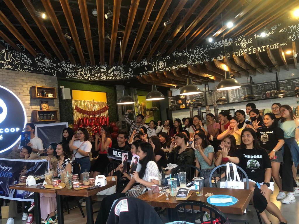 kim_gerly's tweet photo. Thanks for another memories❤️
@ParkDojoonPH @PHTheRose_0803 @leehajooncom @parkdojooncom 

We love u 3000! @parclassic 

#OurIronManDojoon
#HappyDojoonDay https://t.co/z7W01bLUJK