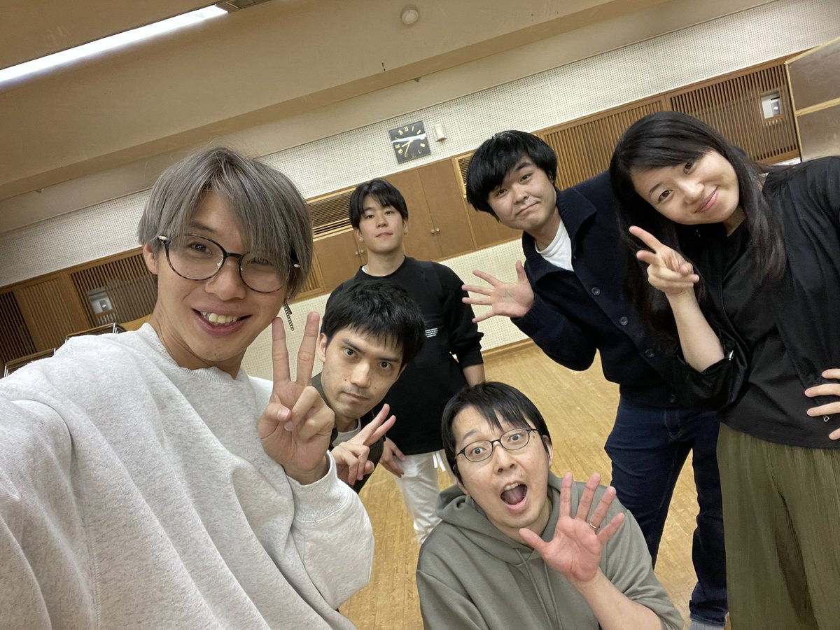 2Acappella5's tweet photo. 本当に内容が濃くて面白い演奏会になっているので、本当に5/6バンコクまで来られる方がいたら本当に見にきてね

チケットはそろそろ売り切るので、興味があったら早めに伝えたいね

ちなみに日本から実際に来る予定のお客さまはいます！

楽しみです！

タイでお会いしましょう！！ https://t.co/86hTeIEnva