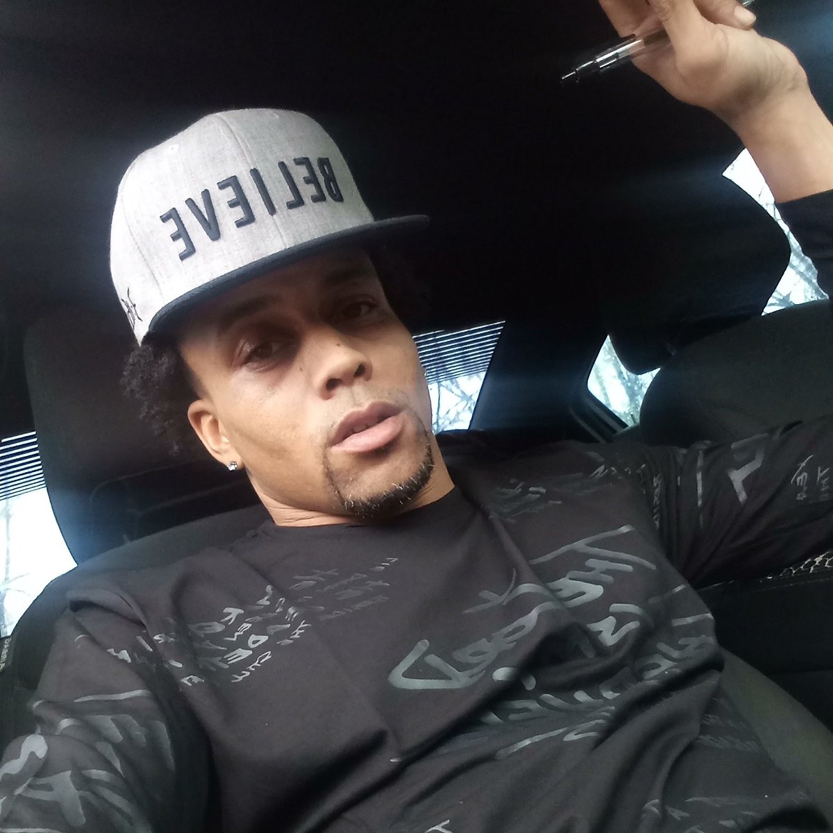 fredrickbrand's tweet photo. #NewProfilePic https://t.co/UskKV7mTvG