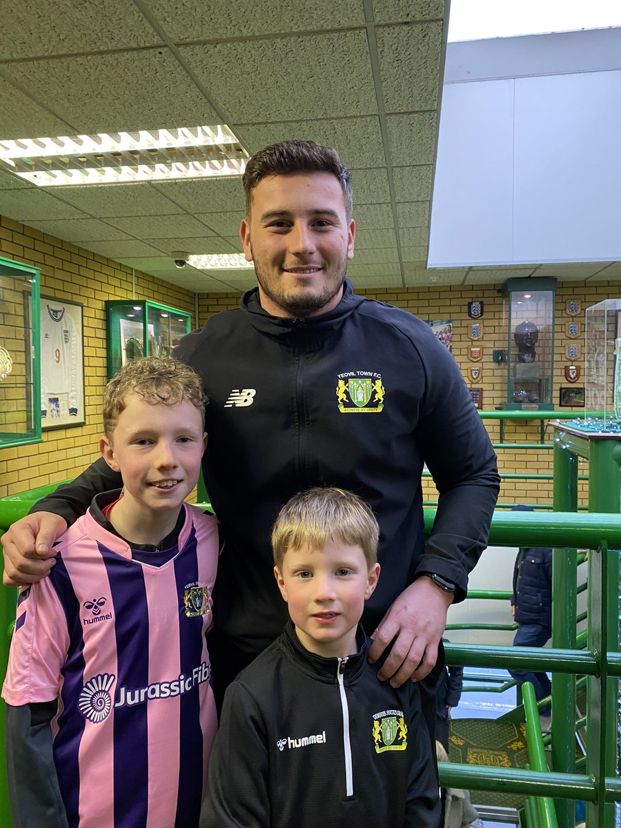 George 🧤💚 tweet media