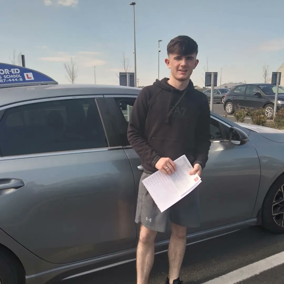 MotorED's tweet photo. And finally......
Congrats to Colin, CJ, Laurna, Lorena and the camera shy lady.

#MotorEd Leading Provider of Driver Training in the North East 
#louthchat
#drivingtestdundalk

https://t.co/imwHGPX7Rq https://t.co/CCaw2Mbuaz