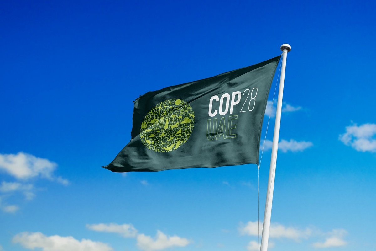 maysoonBalushi's tweet photo. The UAE seeks to develop the energy sector to be able to lead the transition towards carbon neutrality to accelerate paths to reduce carbon emissions in order to protect the planet from climate change and ensure a better quality of life for people.
  #TogetherForClimate
 #The_UAE https://t.co/YdiKPyAZsw