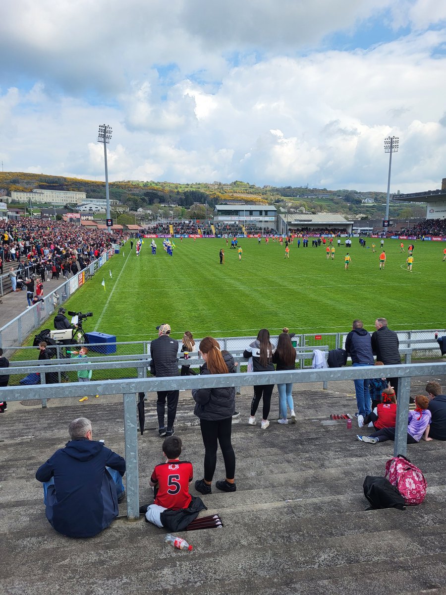 TailorQuigley's tweet photo. Hard to bate the Championship #AnDun #Newry #GAA #Ireland https://t.co/pV2yl7yCUS
