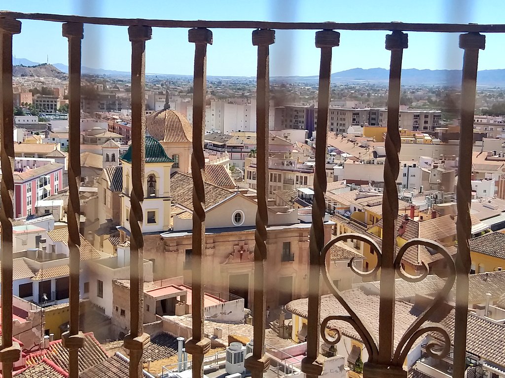 inma_turismo's tweet photo. ➡️ Para cerrar la Semana, lo hacemos con unas vistas privilegiadas ,360° De Lorca y su Valle, desde el mismísimo #Campanario de la Iglesia de San Patricio ⛪☘
#ComparteLorca
#VisitaLorca
#MejorconGuia
#Lorcaytú
#MurciaTuristica https://t.co/UASmhXVUXJ
