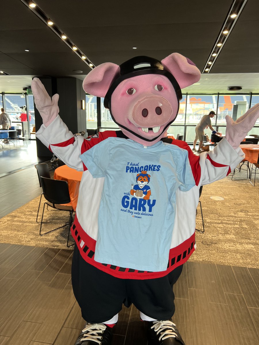 CincyCyclones's tweet photo. Woke up thinking about pancakes all thanks to Gary and @fccincinnati https://t.co/Dh6HFhYjcW