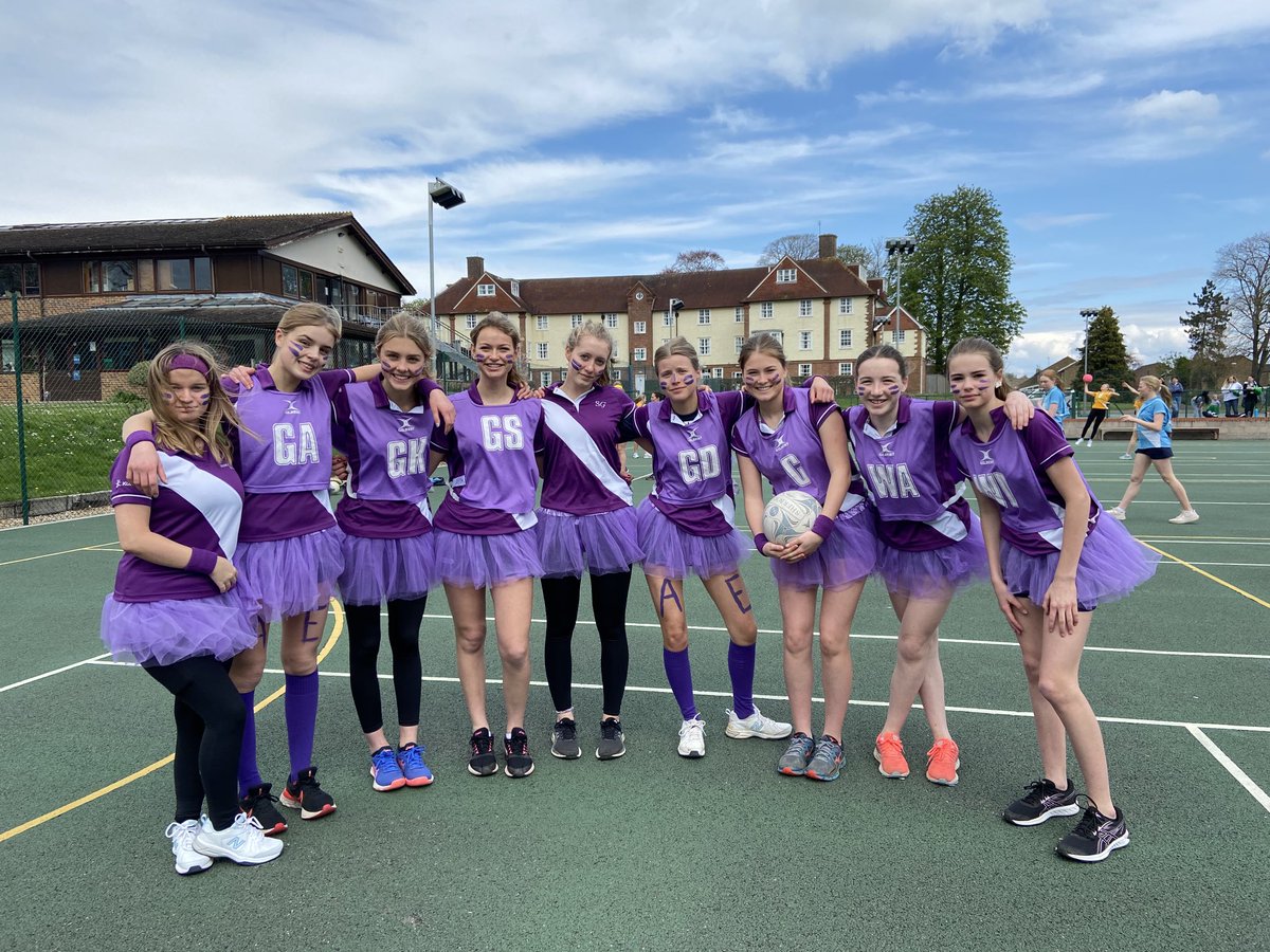 Our wonderful house netball team are raring to go this afternoon ⁦<a href="/SherborneGirls/">Sherborne Girls</a>⁩