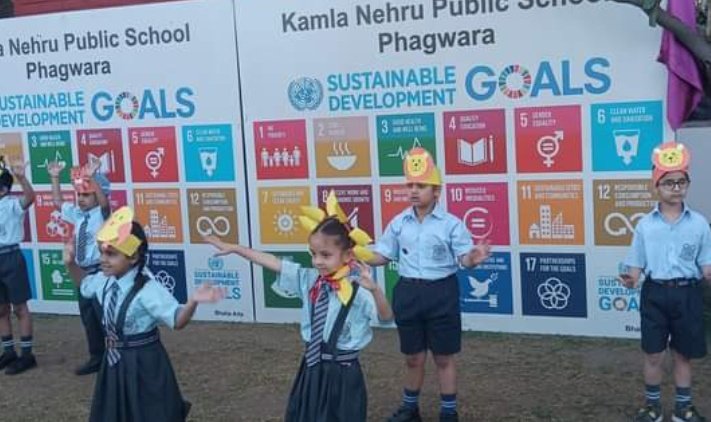 #EarthDay2023 celebration!!   Grade 1 Students performed amazing   dance performance on <a href="/earth/">Earth</a> day <a href="/KnpsIndia/">KNPS Phagwara India</a> and spread awareness to #savemother Earth together ....<a href="/pkdhillon08/">ParamjeetKaurDhillon</a> <a href="/charuchhabra2/">Dr. Charu Chhabra</a> <a href="/meenaks09023755/">meenakshi sharma</a> <a href="/NidhiTh43971395/">Nidhi Thakur</a> <a href="/shardapullabha2/">sharda pullabhatla</a> <a href="/AnuVirdi5/">Anu Virdi</a> <a href="/Soodpooja1982g1/">Pooja Sood Seth</a>