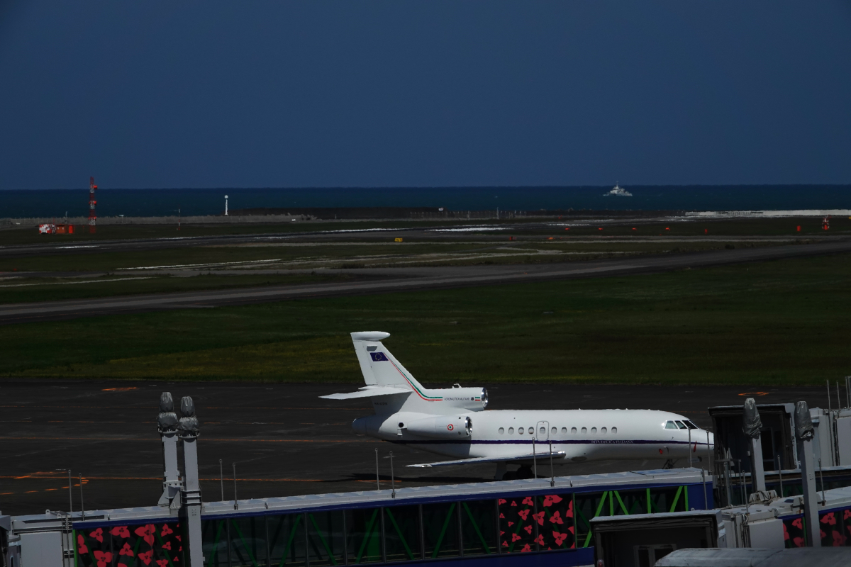 ponta70718103's tweet photo. #MM62244
沖合に見えるのは警戒中の巡視船(「たかちほ」あるいは「きりしま」) https://t.co/cor7lmF2ch