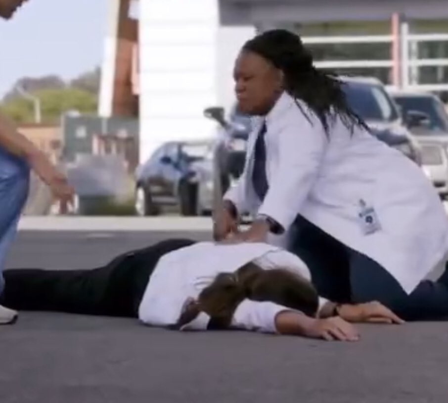 kuroshinki on Twitter "Millions Knives x Vash The Stampede [TRIGUN