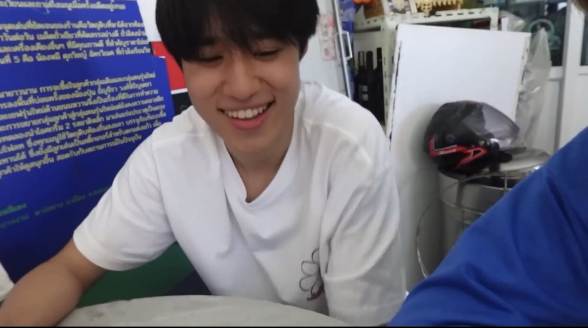 allmpsk's tweet photo. นัท : อาหย่อยยยย🥹

โอ้โห น่ารักมากน่ารักแบบ3000%เป็นเด้นๆ3ขวบเลยอะ เล่นกับใจมากๆ😻🤏🏻💐
#AlphaRoommateFinalEP https://t.co/D16IZ2scCr