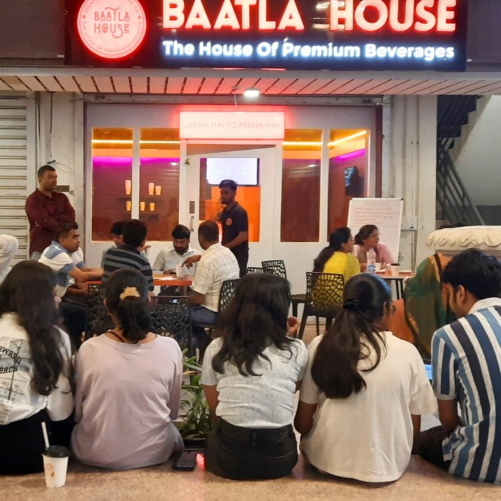 rai_basant's tweet photo. Glimpses of our recently opened second outlet at:
Riverview Arcade,
Sector 6, Gomti Nagar Ext, Lucknow https://t.co/aKmLQCm0ac