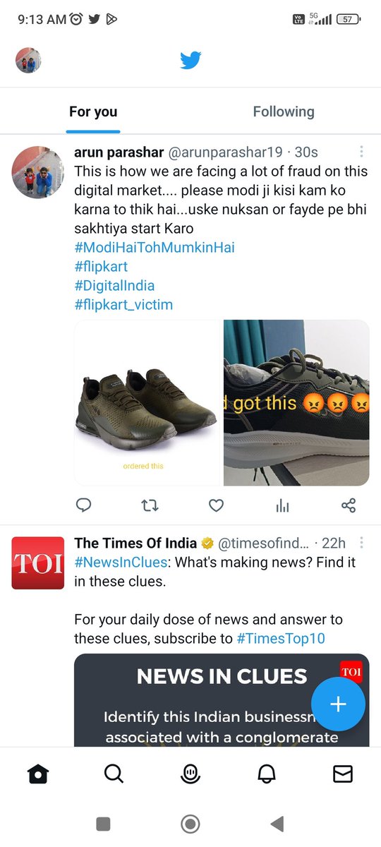 arunparashar19's tweet photo. @Flipkart 
@campusshoes 
See the invoice and see what they delivered...shame on you Flipkart
Shame on you seller those are using #Flipkartdesk for business https://t.co/5n5SONkXSM