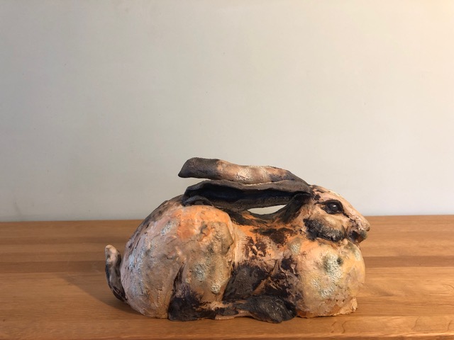 This wee boy is looking for a good home. Purchase online or at the gallery. Exhibition link in profile. 

LOIS CARSON
Resting Hare III
Stoneware
15 x 28 cm
£295