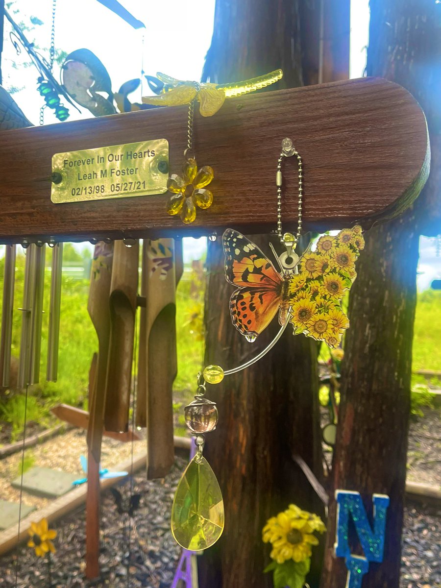 ittybitty_brity's tweet photo. Went & saw my baby girl 💛🌼🤞🏼 I miss you Leah!! #resteasybaby #missingyou https://t.co/fw2EYOd0Dt