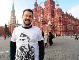 ebon51's tweet photo. Questa immagine di Salvini pro Putin è un po' datata, (ma neanche troppo), tuttavia costituisce una testimonianza plastica - di disinvoltura politica e lungimiranza Fallimentare di chi oggi riveste la carica di Vicepremier! https://t.co/5F2Oc9LQc5