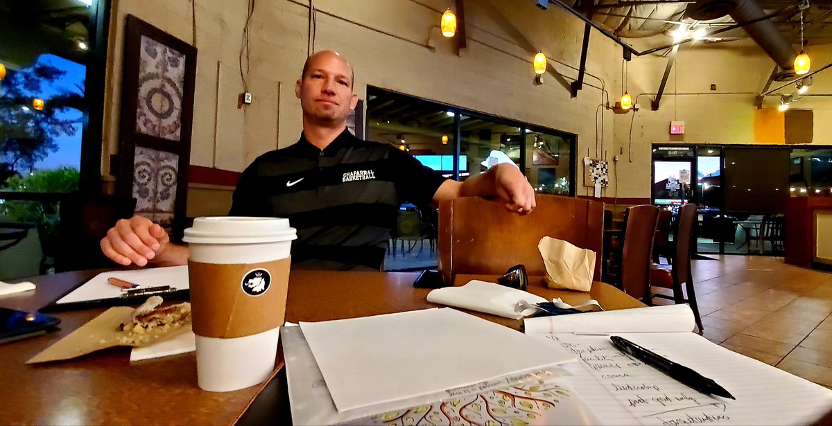 Monarch Sports 🔊 tweet media