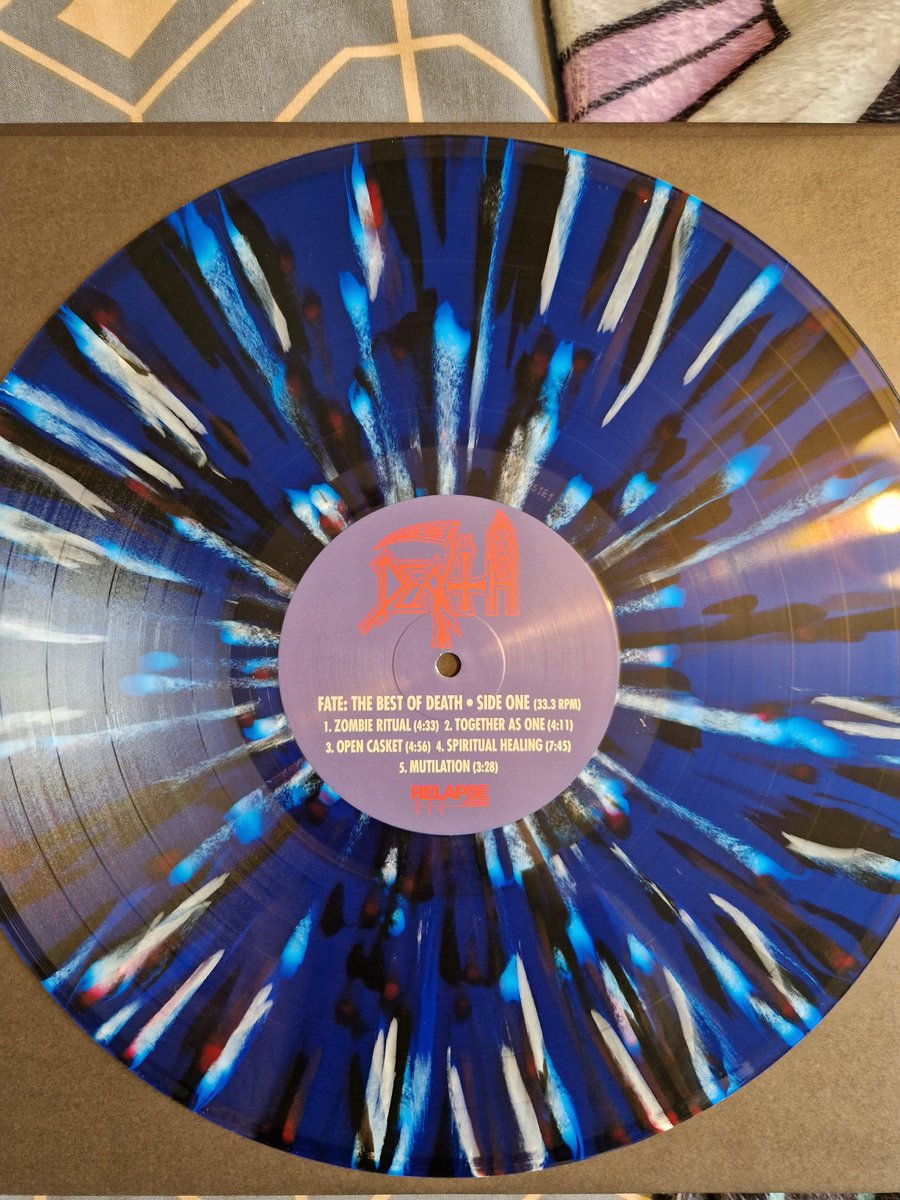InEcclesiaSatan's tweet photo. I do love a Record Store Day purchase 😍 the red on the album cover is metallic which doesn't come out well in the picture. My favourite death metal band of all time 🖤😍🤘🔥 #Death #RecordStoreDay23 https://t.co/NvYWeRLcWG
