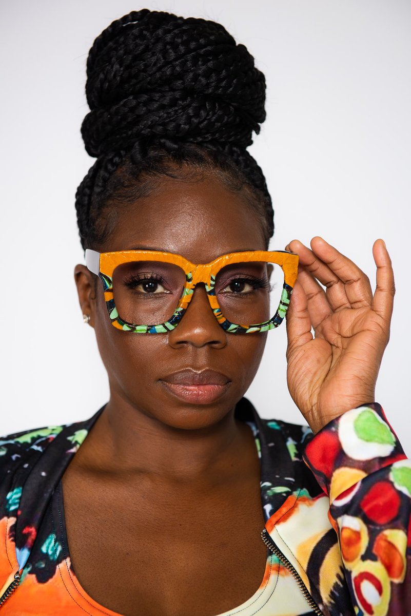 WooKhandie's tweet photo. Styled with Khandie Woo®️ Eyewear 
Art and Fashion Combined 
SHOP 
https://t.co/LxRLaGRgQa
Custom and Ready to wear options
#topfive #art #fashionframe #lenslesseyewear #statementglasses #models #photographers #artists #influencers #wearableart #designers #getthelook #khandiewoo https://t.co/RQAnlq9nyk